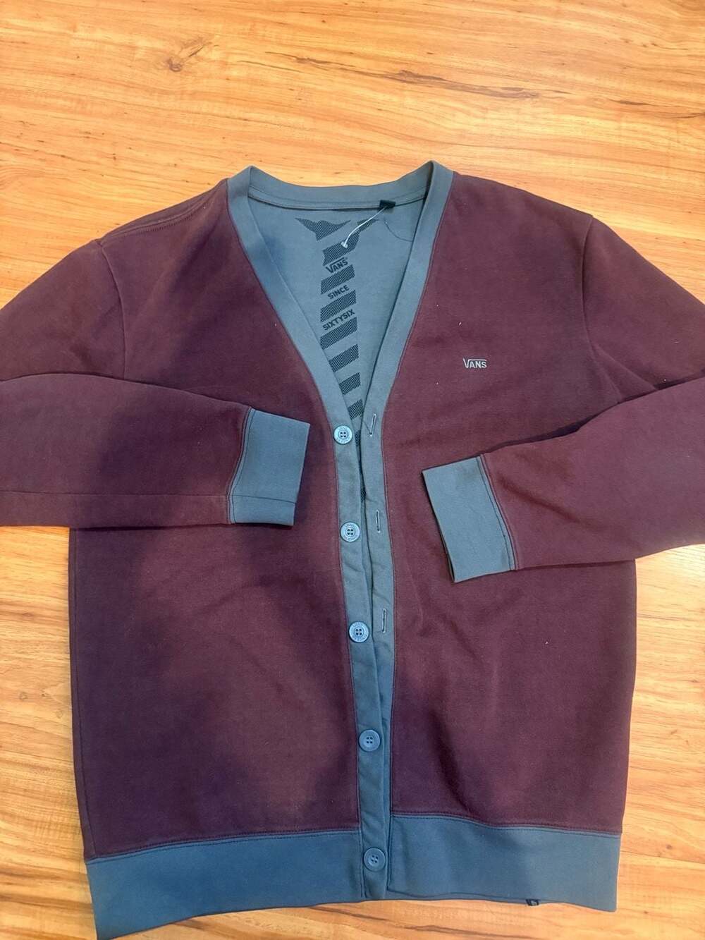 Vans Maroon and Gray Graphic Print Button-Front Cardigan